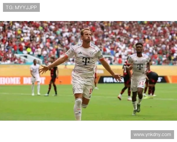 法尔克：凯恩解约金1月底到期 拜仁将集中谈续约事宜